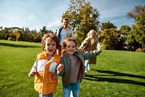 parents-chasing-the-kids